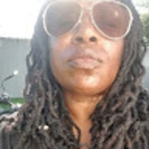 Meet your Posher, Dina d